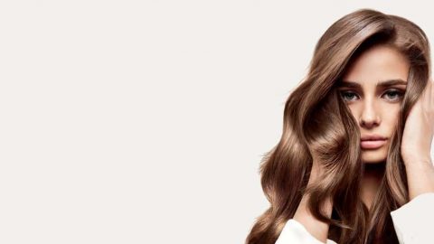 إليك أفضل الأعشاب التي تساعد على تحفيز نمو الشعر