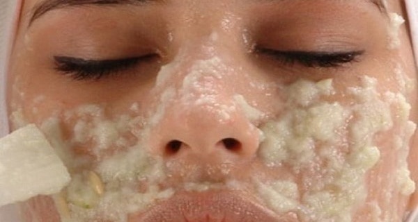 تخلصي من بقع البشرة المزعجة باستخدام هذه الوصفات