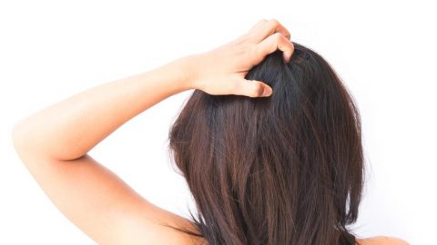 أفضل الطرق لعلاج قمل الشعر في المنزل