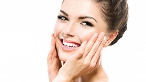 تناولي هذه الأطعمة للحفاظ على صحة بشرتك