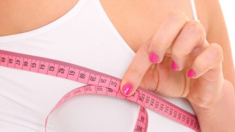 7 طرق للحصول على صدر جذاب بدون ترهلات