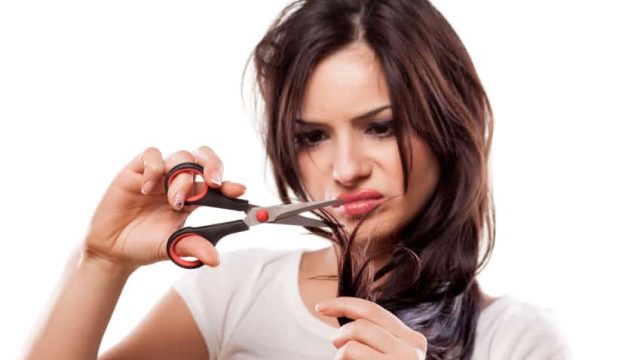 علاجات منزلية لإصلاح الشعر المتقصف والتالف