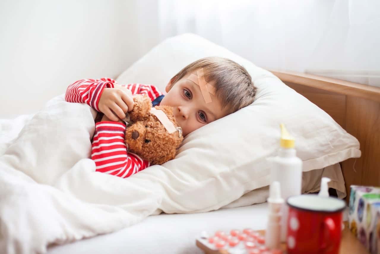 عادات ضارة بصحة طفلك خلال الشتاء بعضها قد يثير استغرابك
