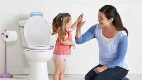 كيف تساعدين طفلك على تجاوز مشكلة التبول الليلي؟