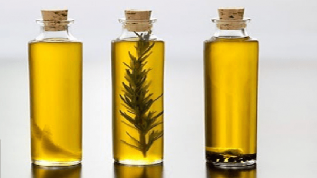 خلطات زيت الضرو للعناية بصحة الشعر