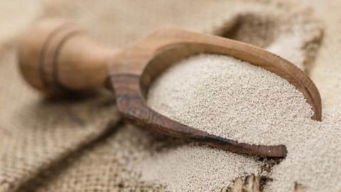 لا تفوتي تجربة خميرة البيرة للعناية بالبشرة