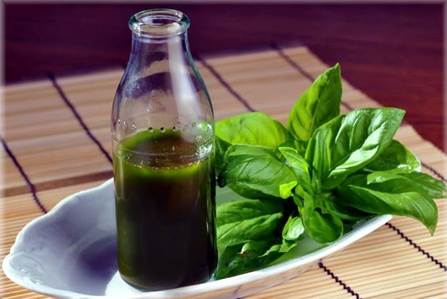 لا تفوتي الاستخدامات الجمالية الرائعة لورق الريحان