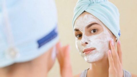 أقنعة الزبادي للبشرة سر النضارة الدائمة