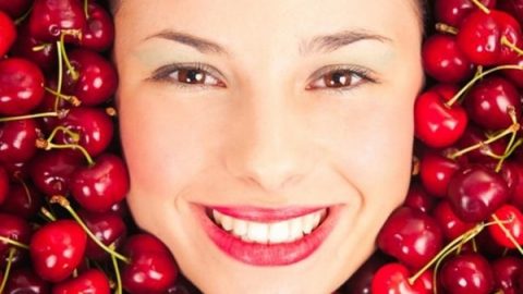 هل جربتِ وصفات الكرز للعناية بجمالك من قبل؟