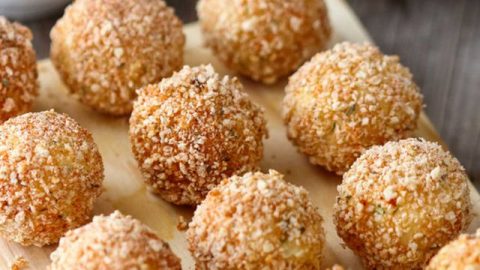 خطوات تجهيز كرات الجبن المقلية