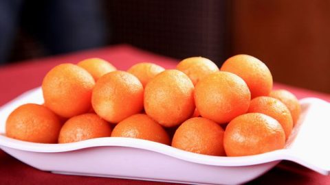 20 دقيقة فقط لتجهيز اللقيمات الإماراتية