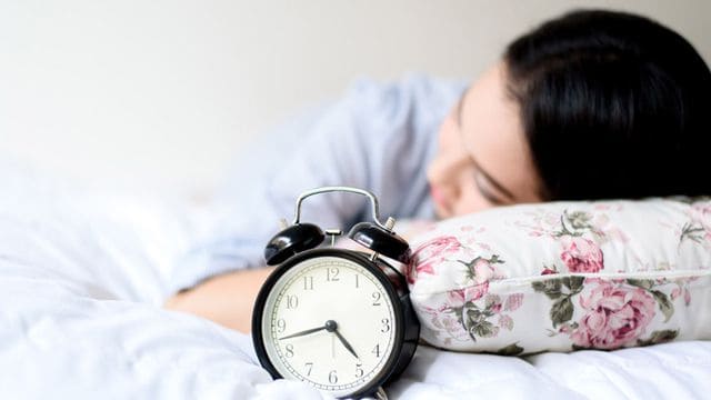 5 نصائح بسيطة لإنقاص الوزن أثناء النوم