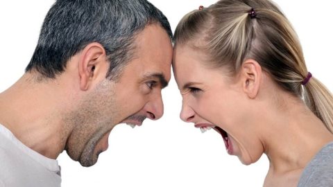 أخطاء تقع فيها السيدات بعد الزواج.. اكتشفي ماهي؟