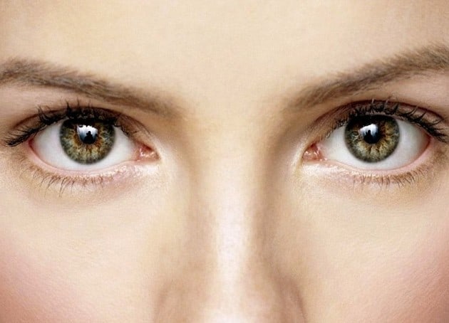 كريمات طبيعية للعناية بمحيط العين