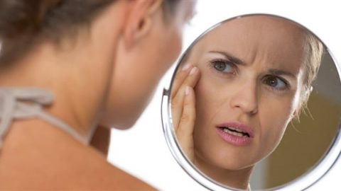 استخدمي هذه الحيل البسيطة لإخفاء شحوب البشرة