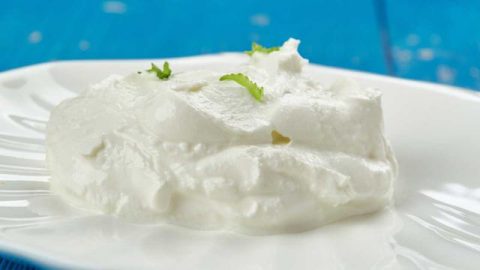 كيفية تجهيز القشطة بالحليب المجفف