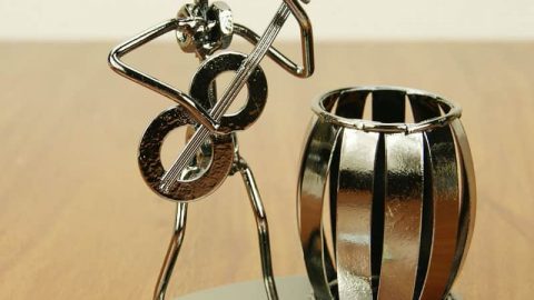 بالصور: شاهدي أجمل الإكسسوارات المعدنية للديكور العصري