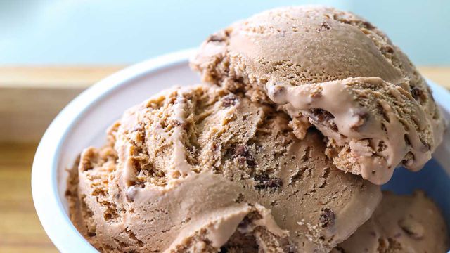 3 مكونات فقط لتجهيز ايس كريم لذيذ