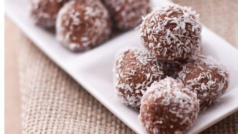 كرات الشوكولات اللذيذة وسهلة التجهيز
