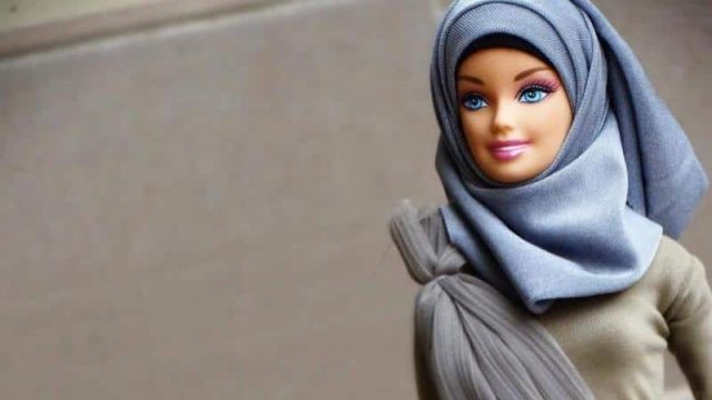 للمحجبات: أساسيات الحصول على إطلالة ماكياج مثالية