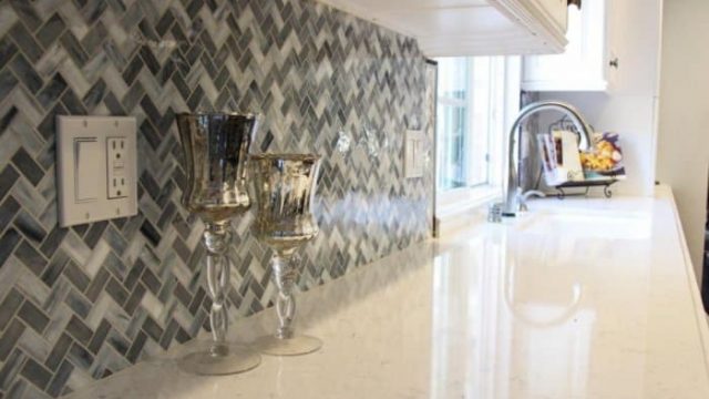 تعرفي بالصور على ديكورات الجدران الرخام والموزاييك