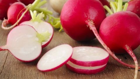 هل يساعد الفجل على التخلص من الوزن الزائد؟