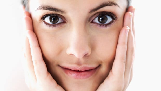 علاجات طبيعية لتضييق المسام الواسعة