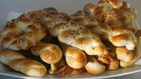 طريقة تجهيز لفة الخميرة الهشة