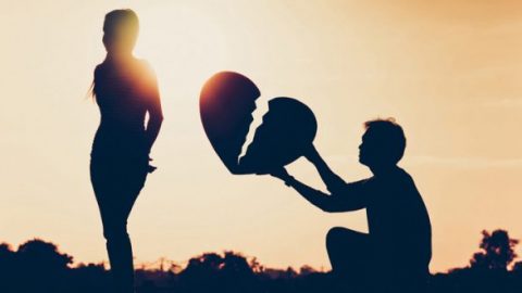 العودة بعد الانفصال..هل هو قرار صائب؟