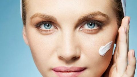 مكونات طبيعية لترطيب البشرة.. جربيها