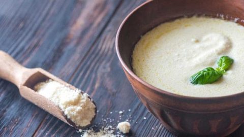 طريقة تجهيز الصوص البيضاء بكريمة الطبخ