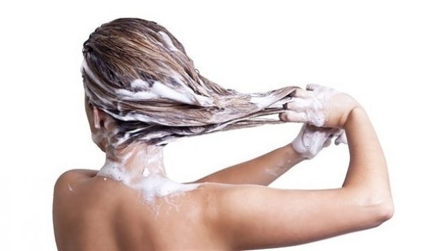 طرق علاج فطريات الشعر