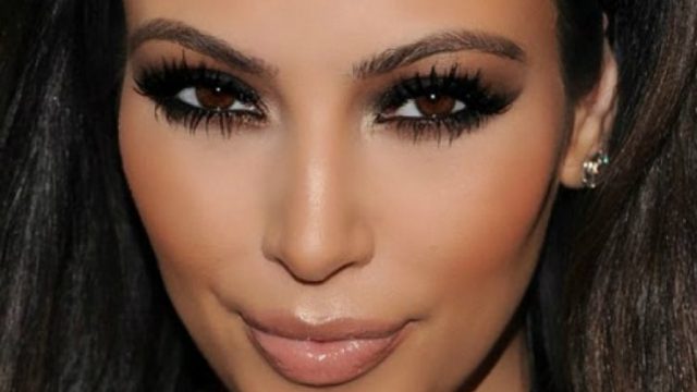 ألوان ماكياج تناسب العيون البنية