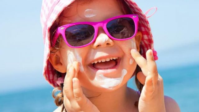 دليلك الشامل لحماية البشرة من أضرار أشعة الشمس