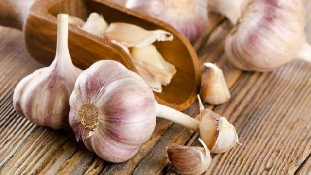 تعرفي على الاستخدامات الجمالية والصحية للثوم