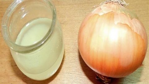 تعرفي على هذه الفوائد المثالية للبصل على الشعر