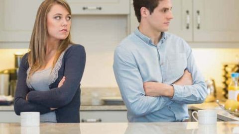 هل زوجك عنيد؟ إليك هذه النصائح للتعامل معه