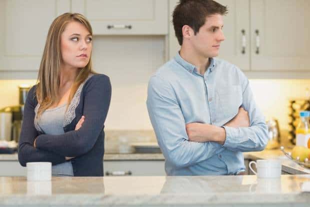 هل زوجك عنيد؟ إليك هذه النصائح للتعامل معه