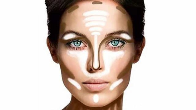 ماهو الفرق بين الهايلايتر البودرة الهايلايتر السائل؟