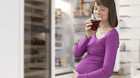 المشروبات الغازية : خطر كبير على الحامل وجنينها يتوجب تفاديه