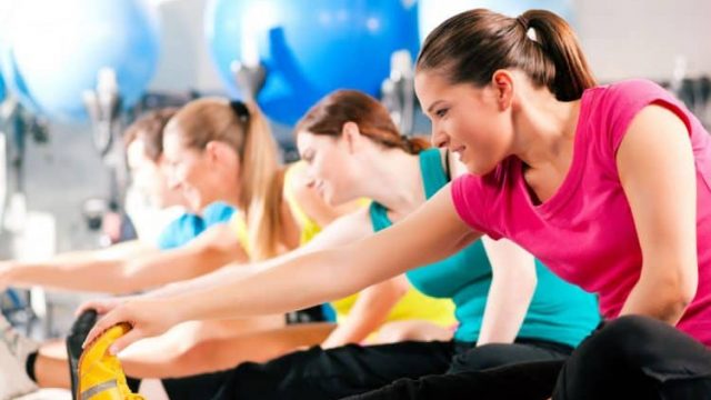 أسرار رشاقة السيدات من أنحاء العالم.. اكتشفيها