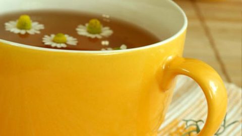 خطوات تجهيز شراب البابونج