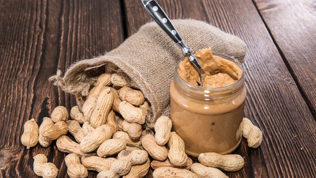 خطوات تجهيز زبدة الفول السوداني