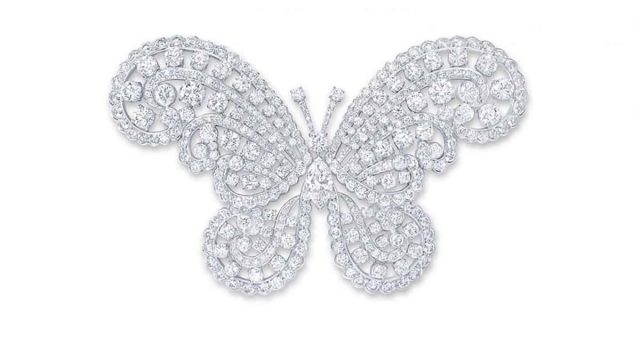 بالصور: بروش الماس الفاخر لعروس خريف 2018