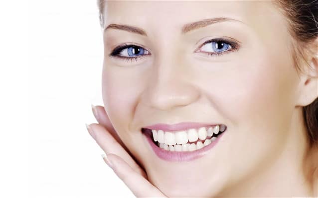 علاجات طبيعية للقضاء على البقع البيضاء في الوجه