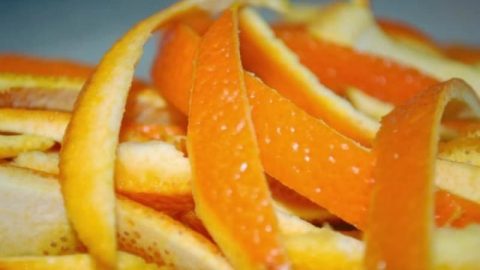 جربي دلكة البرتقال السودانية وانعمي بجسم ناعم ومشرق