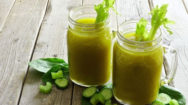 جهزي معنا عصير مزيل للدهون