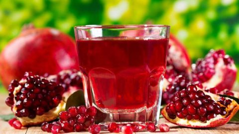 طريقة تجهيز عصير الرمان