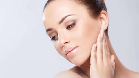 العناية بالبشرة بعد سن الثلاثين بخطوات فعالة