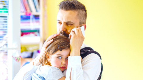 كيف تعالجين خوف الطفل من الذهاب للحضانة؟